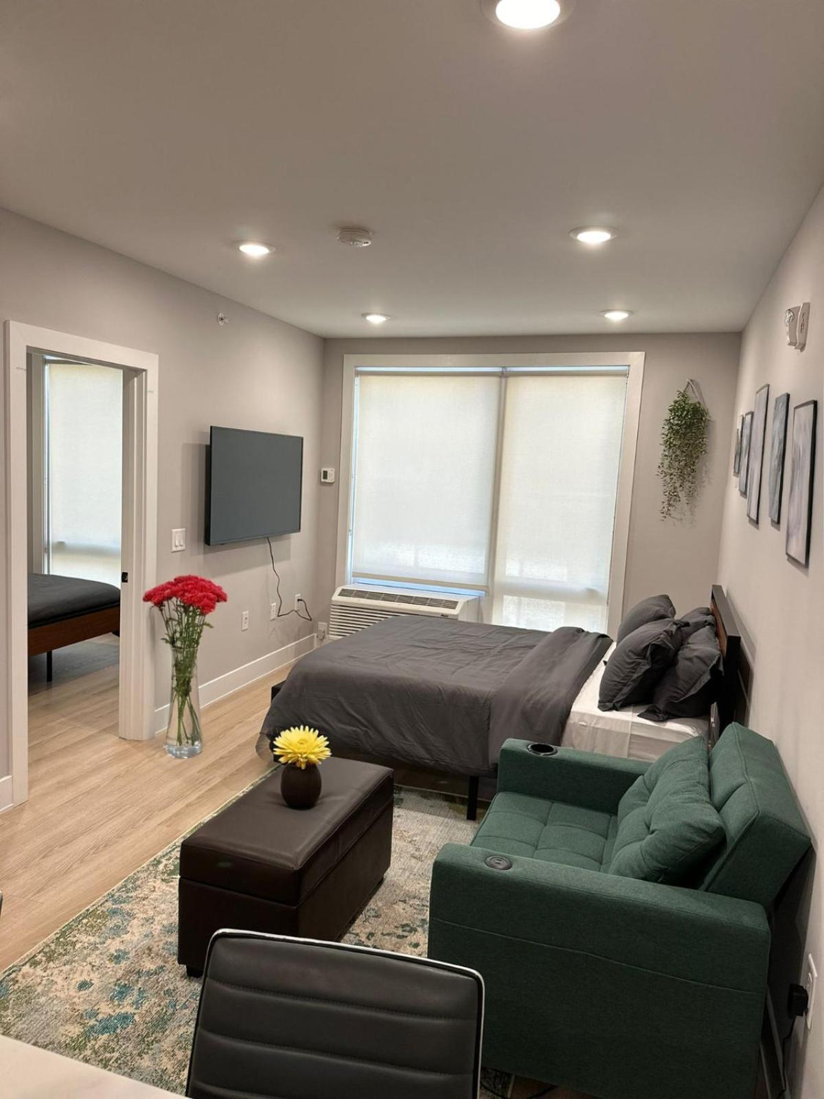Luxury Stay For Nyc Visit Jersey City 7 Min Walk Nyc Train Station Exteriér fotografie